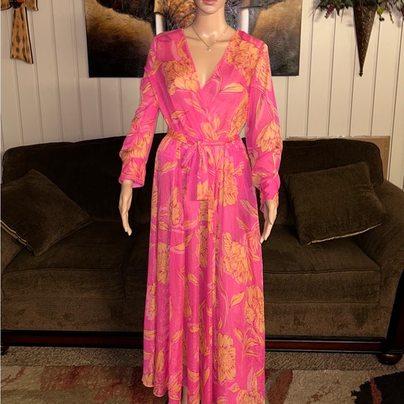 Alexa B Dresses & Skirts - Alexa B Nites • Size 8 • Pink/Orange • Floral Dress • Silver Metallic Thread